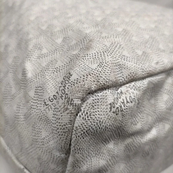 Goyard S Louis White Tote Bag - Picture 6 of 15